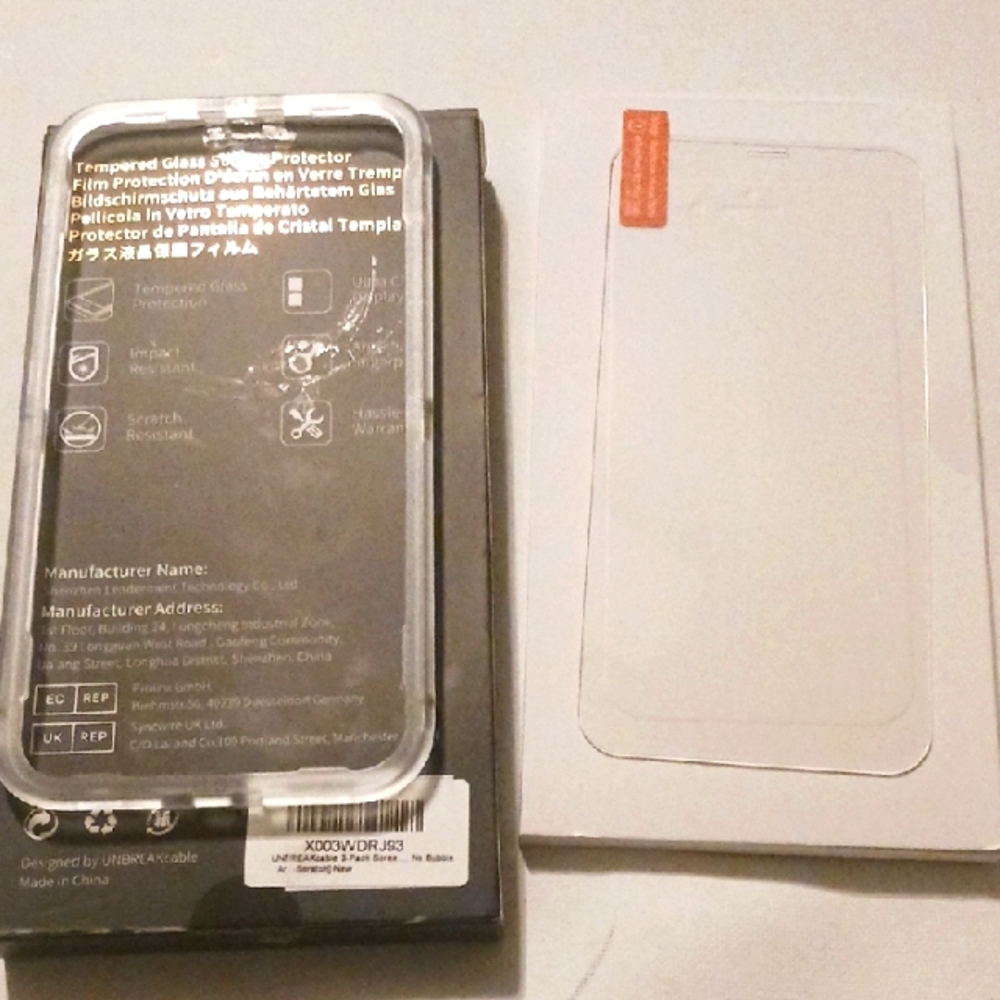 Tempered Glass Screen Protector for Smartphones - Clear